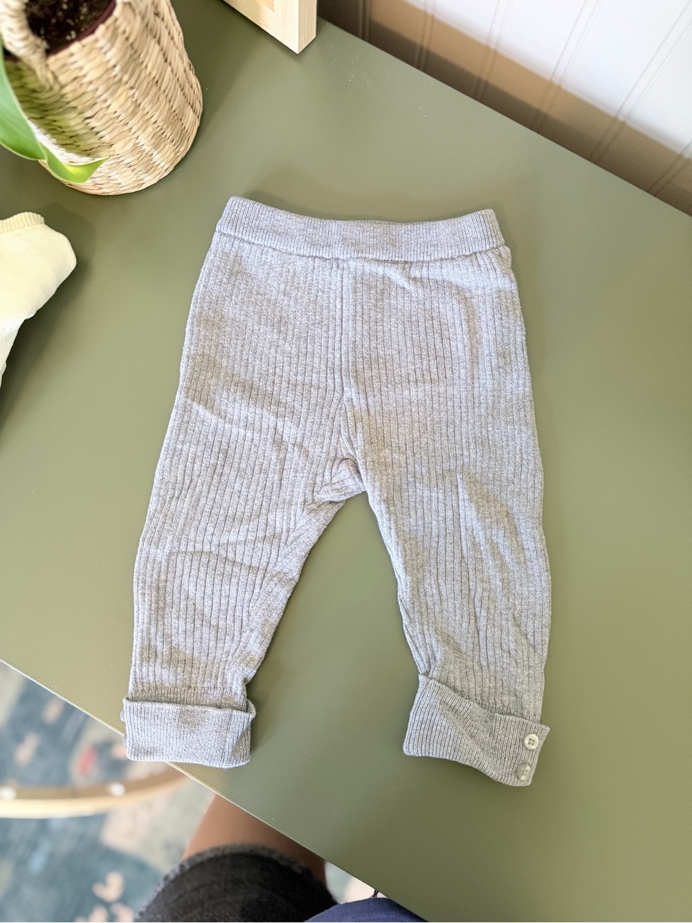Zara Soft Ribbed Grey Leggings